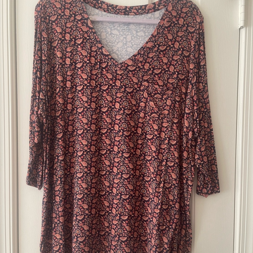 Floral V-Neck Women's Top stitch fix